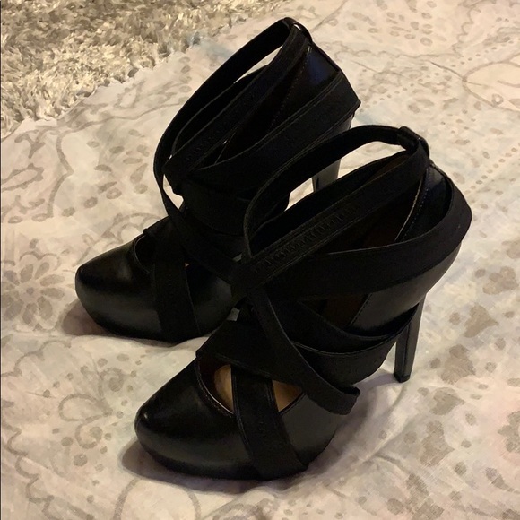 Colin Stuart Black Elastic Strappy Platform Heel 8 - Picture 5 of 7